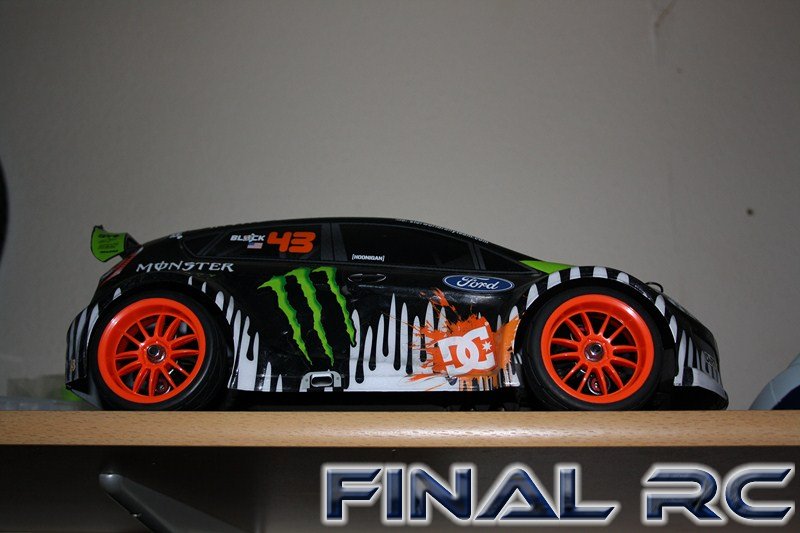 Thunder Tiger Sparrowhawk VX mit Nissan Skyline Karo