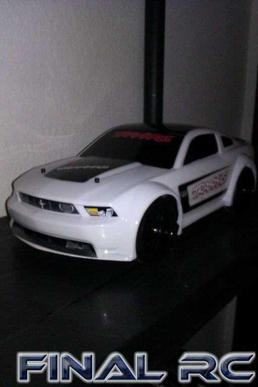 HPI RS4 Gerade angekommen erstmal sauber machen ;)